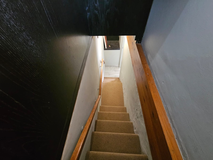 6 Bedroom Property for Sale in Malgas Western Cape